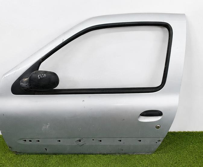 Puerta izquierda clio usada + iva
